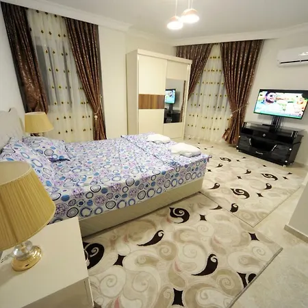 فيلة Lux White